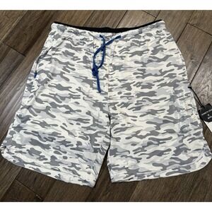 Kenneth Cole Give A Fit All Day Training Men's Shorts Size Medium NWT